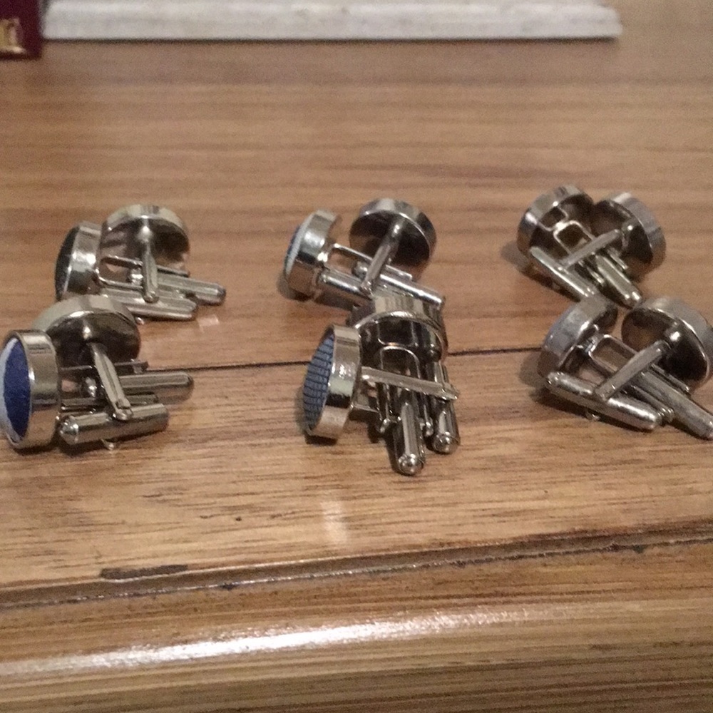 Cuff links - Picture 2 of 2